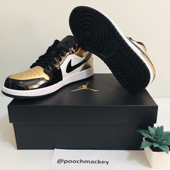 ‼️SOLD‼️ AIR JORDAN 1 LOW | GOLD TOE | SIZE 9 - Picture 2 of 8